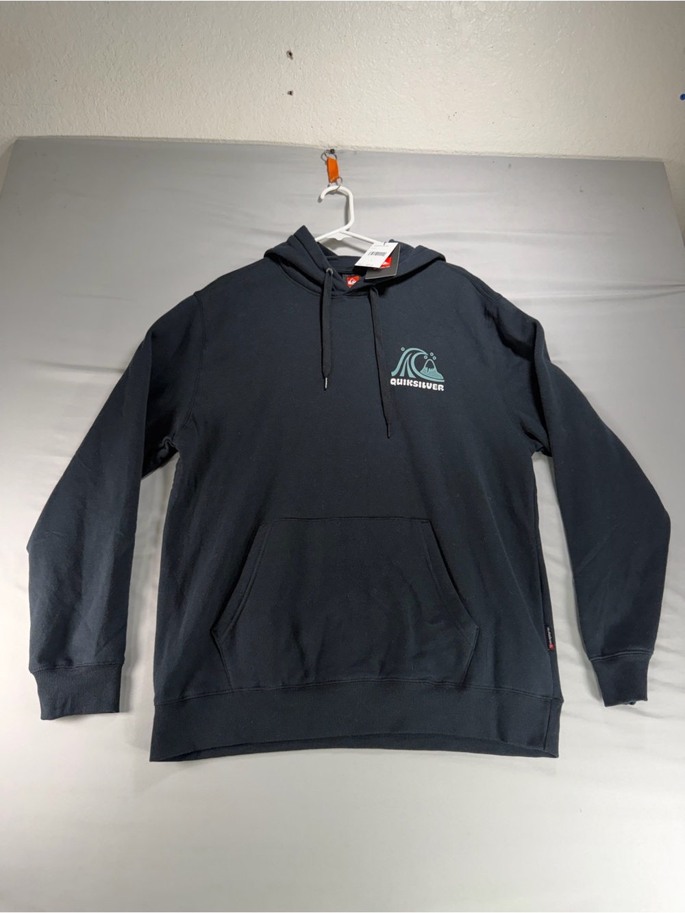 Quiksilver Men's Mountain Wave Graphic Pullover Hoodie NWT Black Large